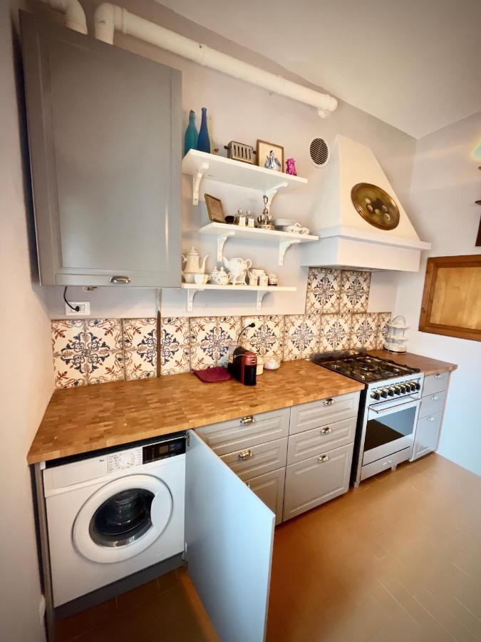 Luxury Apartment Angelio Barga Exteriér fotografie
