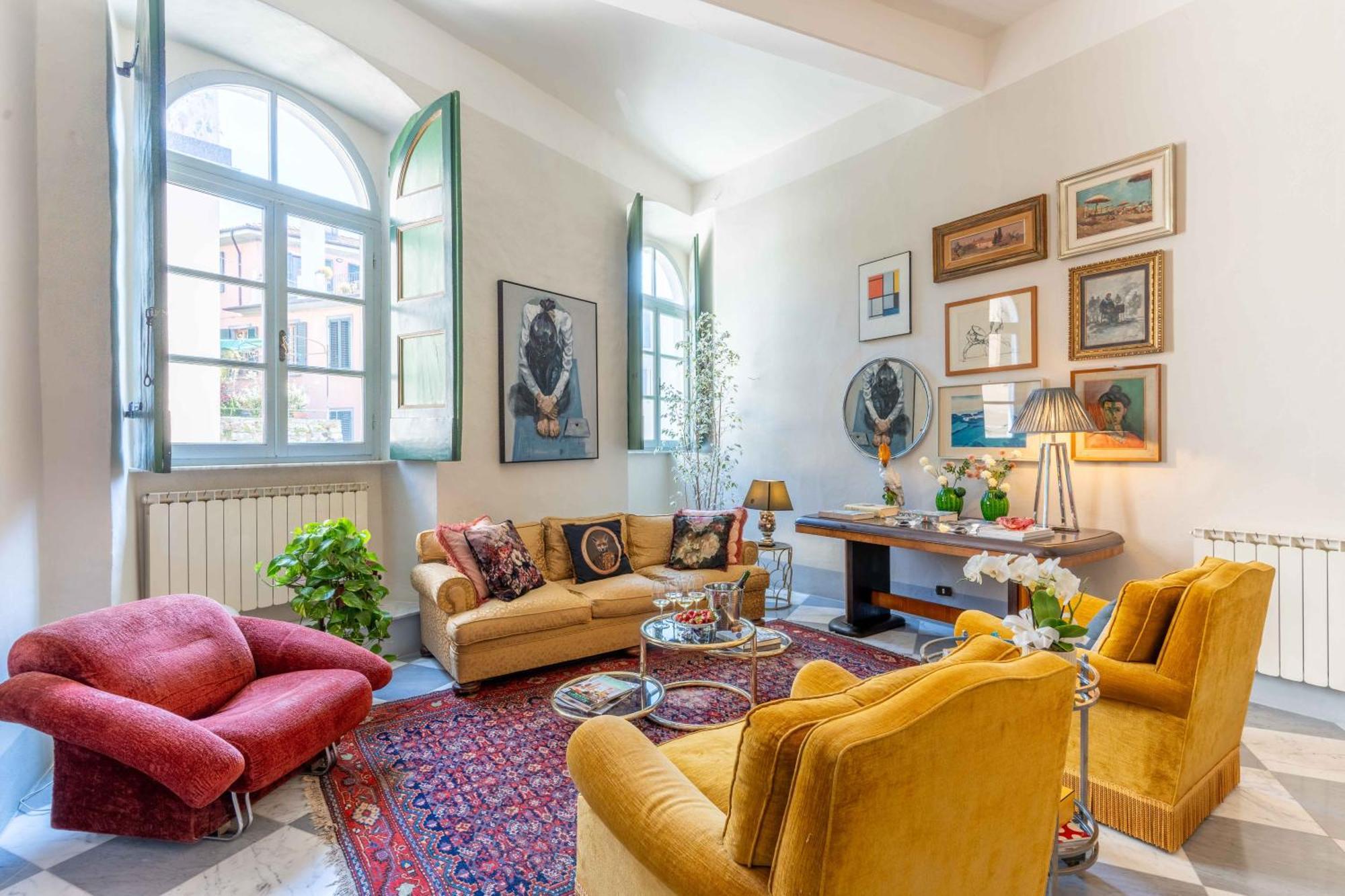 Luxury Apartment Angelio Barga Exteriér fotografie